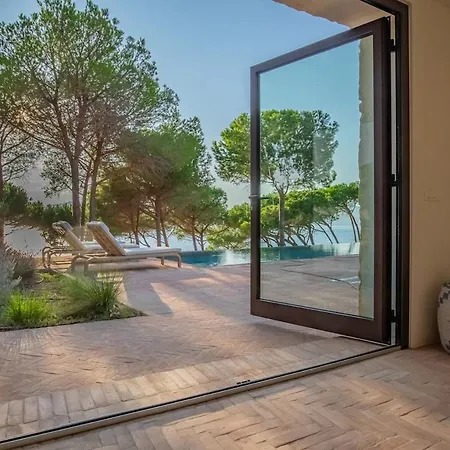 Villa Punta Morcone