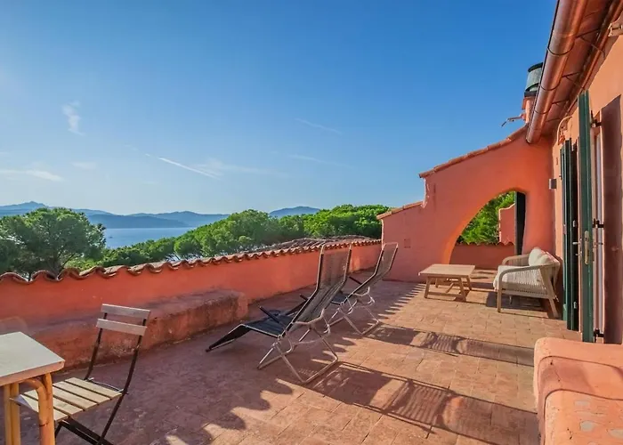 Punta Morcone * Casa Morcone