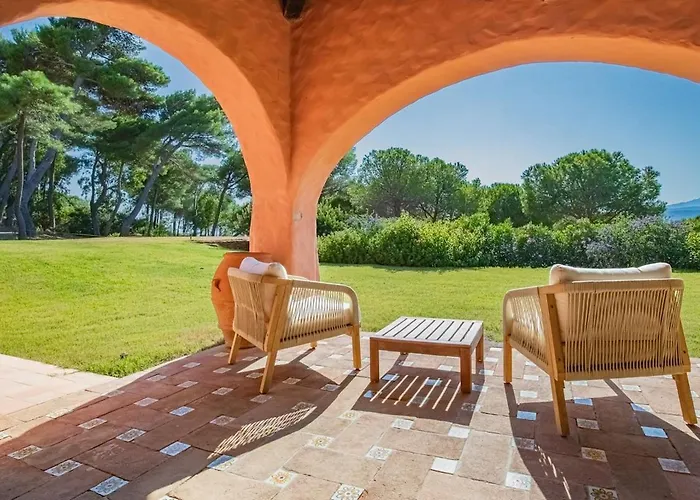 Villa Punta Morcone Casa Morcone