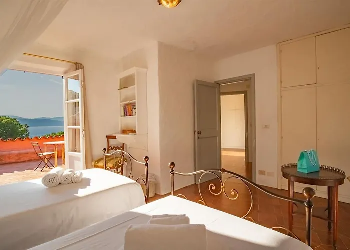 Punta Morcone * Casa Morcone